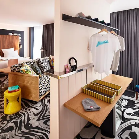 Mama Shelter Hotel